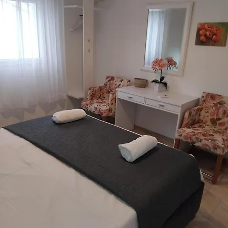 Dvorak Apartman