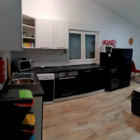 Dvorak Apartman