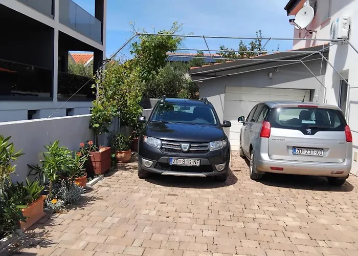 Dvorak Lägenhet Vir